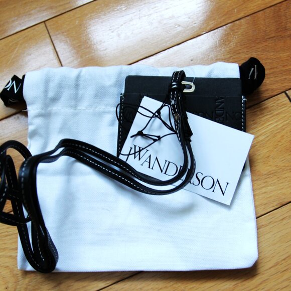 BNWT AW23 J.W.ANDERSON CARDHOLDER WITH STRAP - Picture 3 of 4